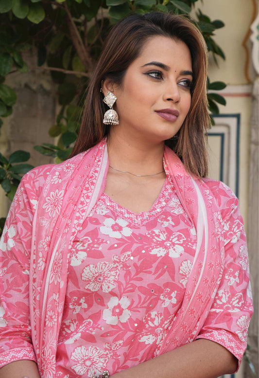 Pink Floral Cotton Kurta Set – Elegant & Breezy