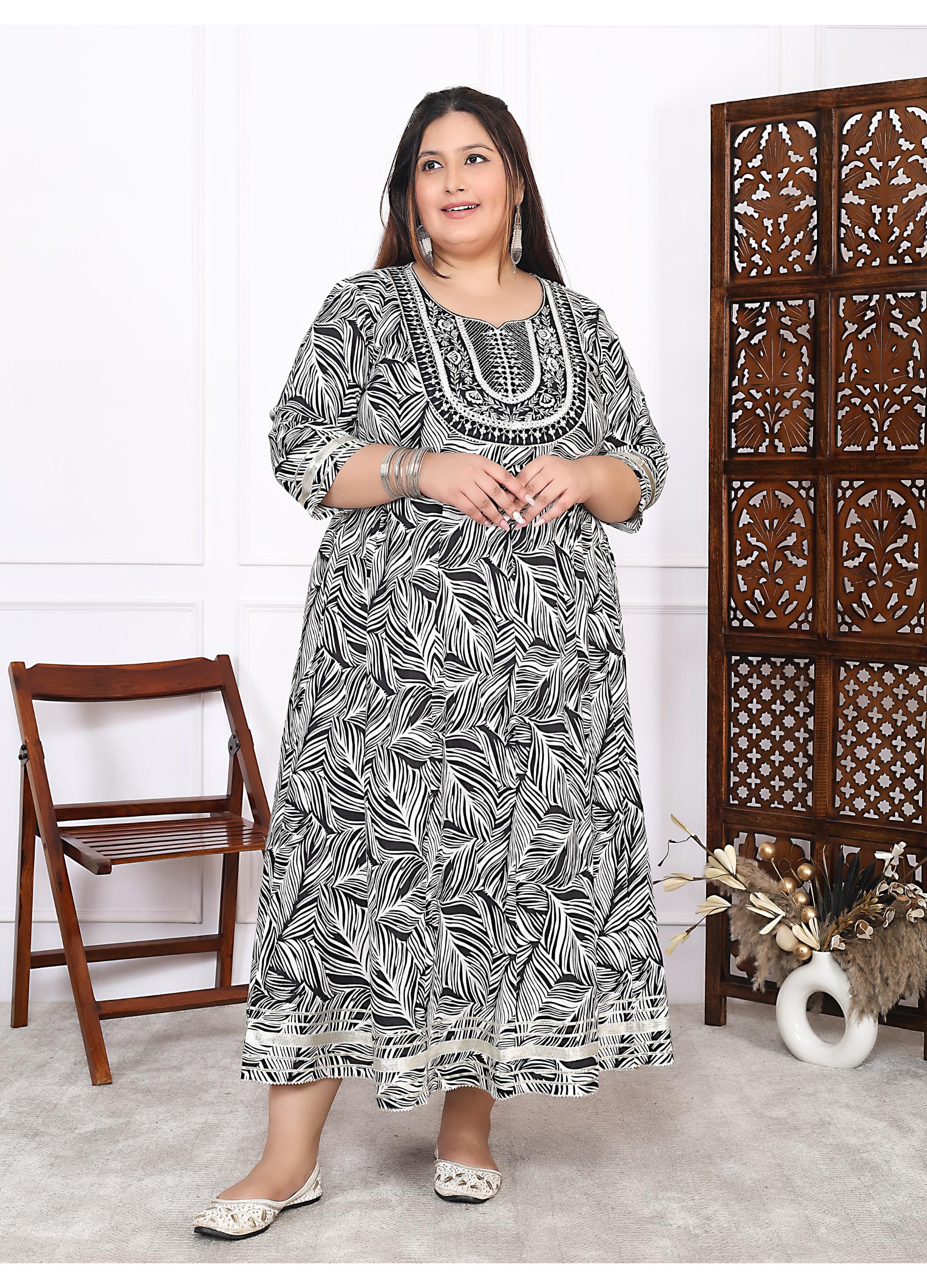 Plus Size Black Cotton Floral Print Embroidered Gown (B21-Black)