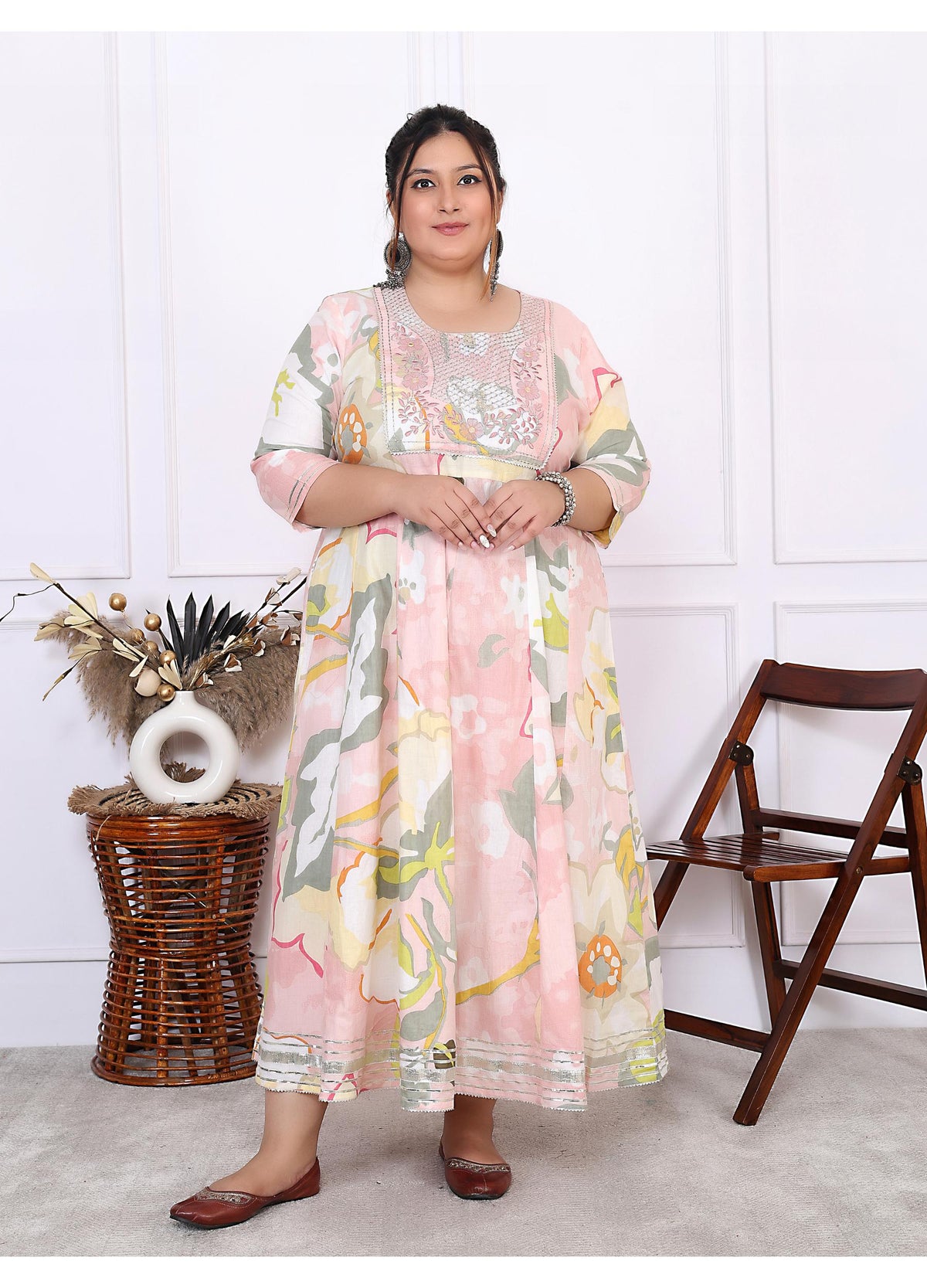 Plus Size Pink Cotton Floral Print Embroidered Long Dress (B24-Pink)