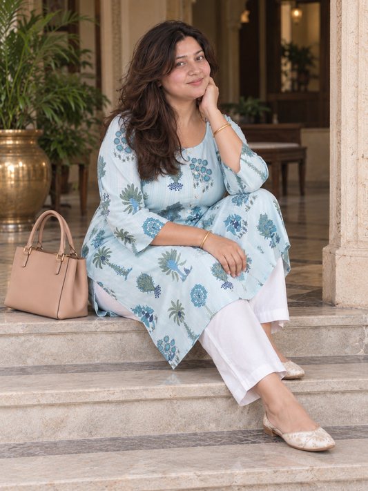 Vriksha Bagh Kurti