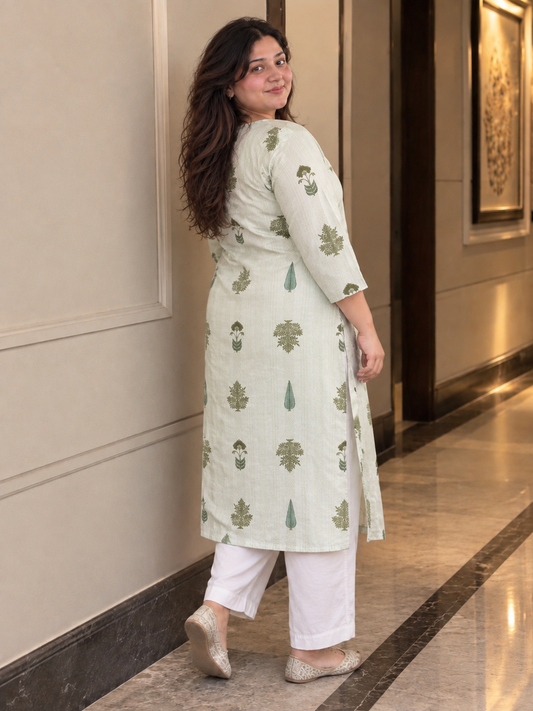 Sarv Booti Kurti