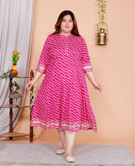 Plus Size Pink Cotton Blend Lahariya Print Gown (B28-Pink)