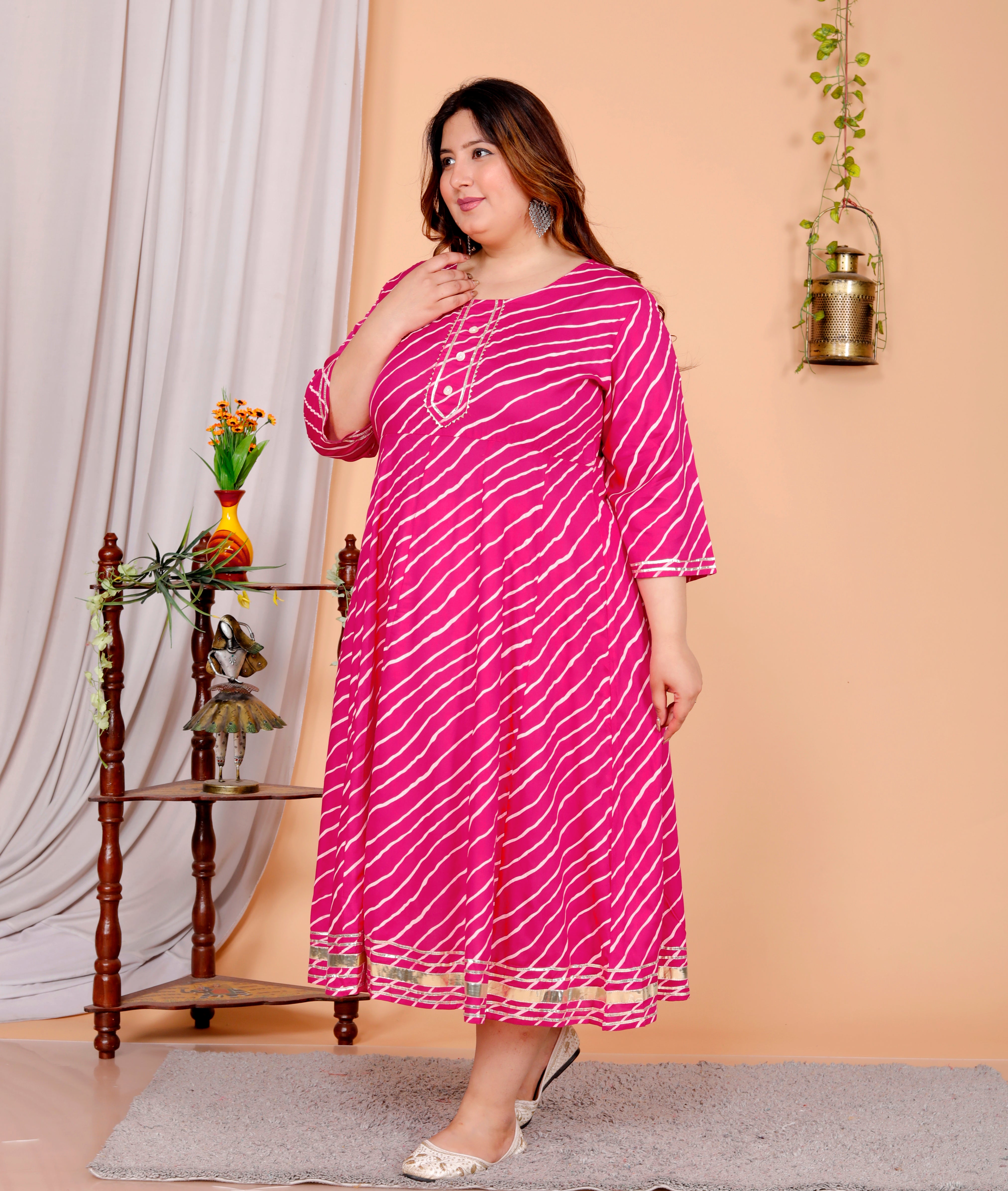 Plus Size Pink Cotton Blend Lahariya Print Gown (B29-Pink)