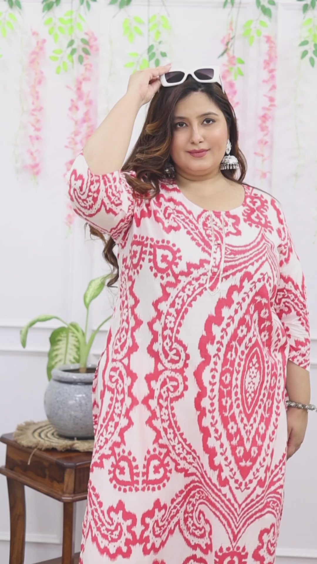 Women Printed Cotton Straight Kurta (B12-Red)
